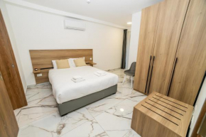 Modern Escape 3-Bedroom Maisonette with Free Parking